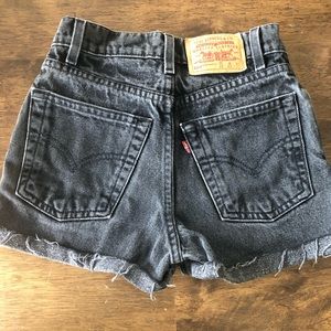 black denim Levi shorts